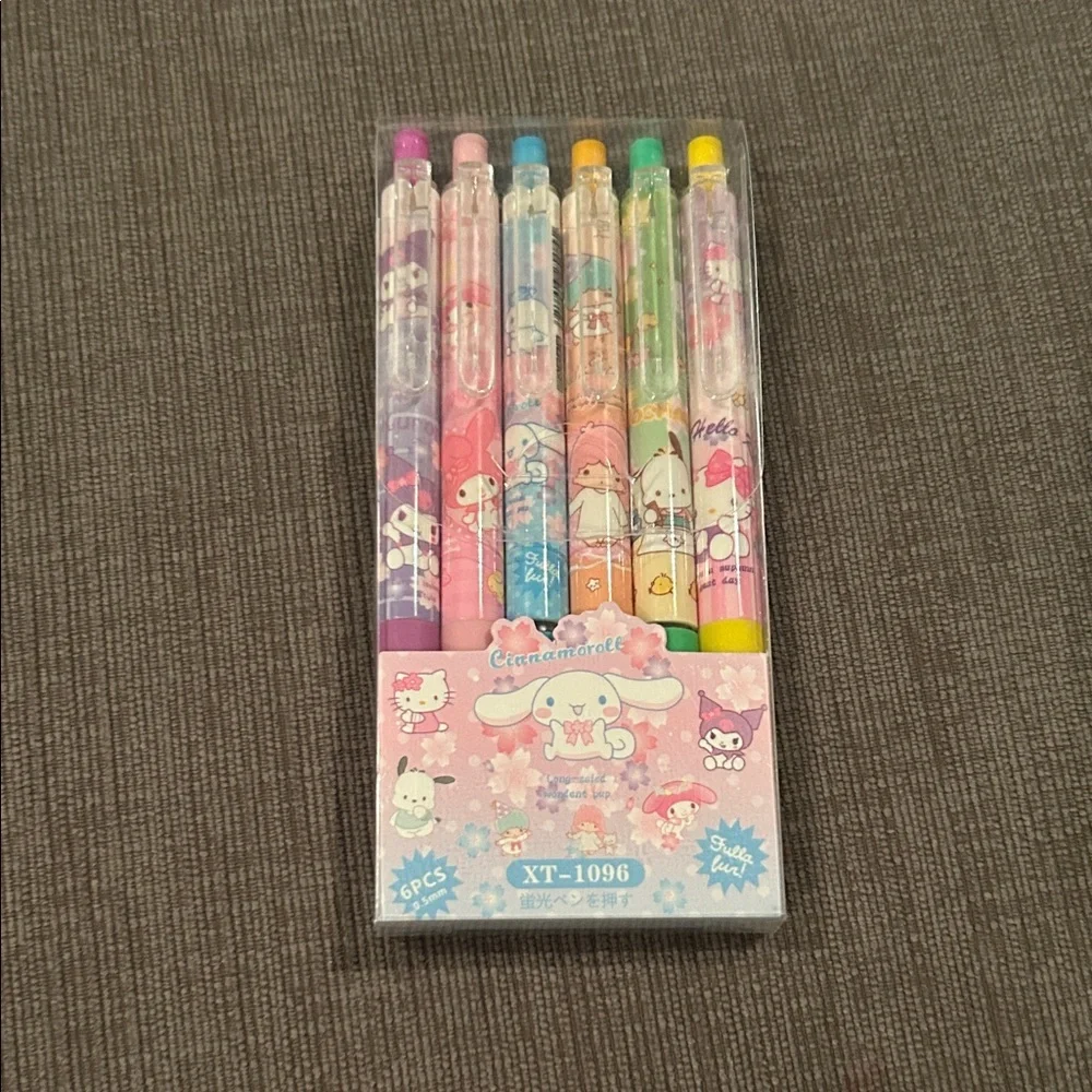 Hello Kitty Cinnamoroll Pens 6pack NWT